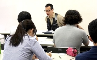 見抜く力を身につけよう---あかつき印刷青年社員研修